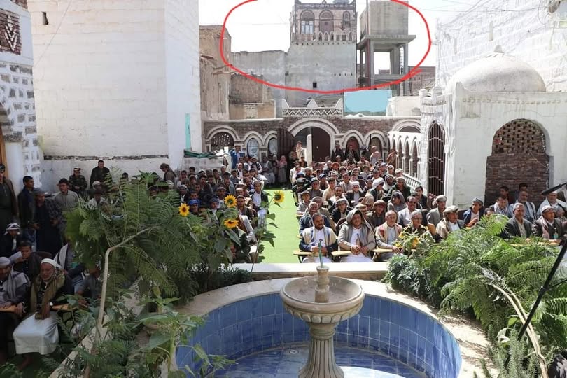 ساحة المدرسة الشمسية في محافظة ذمار